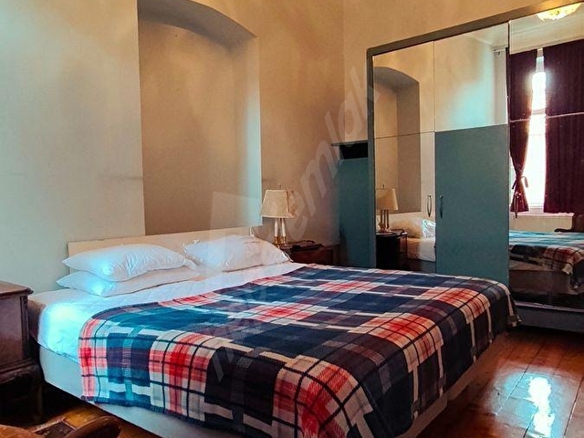 Historic Pera Apartment 5+1 High Ceilings & Full Furnished - Görsel 26