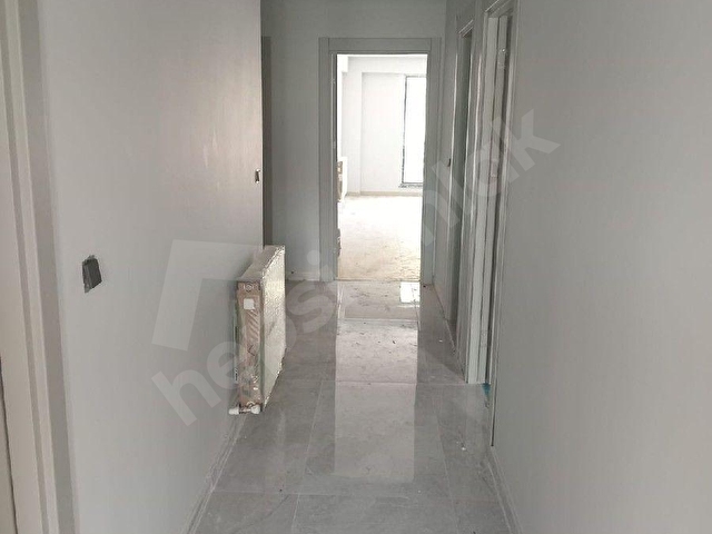 Kiralık Aksu araç muaeyene karşısı 3+1 2 kat.ebeveyn banyolu sıfır lüks daire