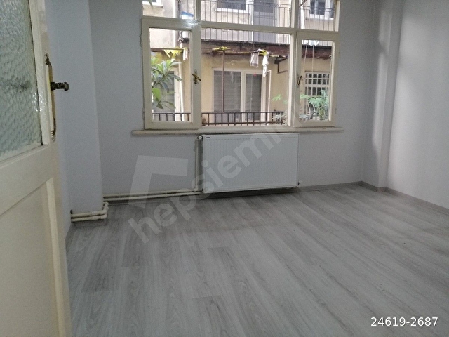 FULYADA CEVAHİR AVM ARKASlNDA GİRİŞ 1+1 TEMİZ 65M2 - Görsel 2