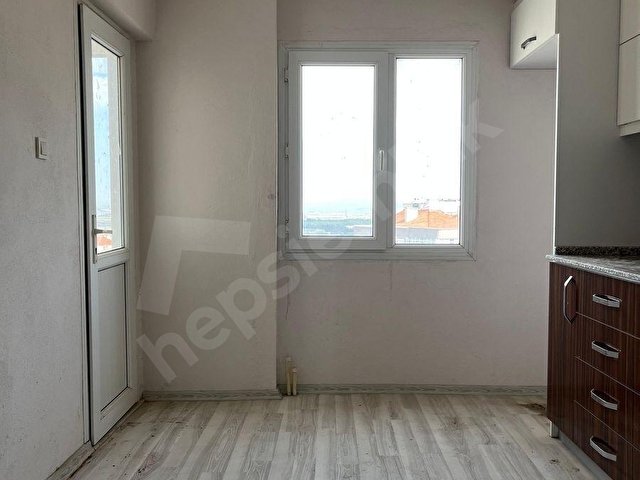 ÖZBEY EMLAKTAN EGEKENT-2 DE TADİLATLI SATILIK 3+1 DAİRE - Görsel 8