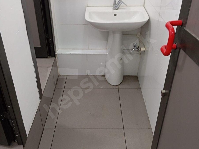 ŞİŞLİ M.KÖY PROFİLO AVM YANI KİRALIK DÜKKAN    45m2  +30 m2  -  6.455 .000 tl - Görsel 3