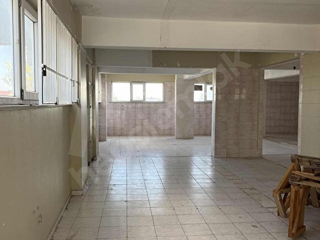 SULTANBEYLİ DE ANA CADDE DE KİRALIK 170 m2 DÜKKAN - Görsel 3