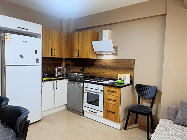 rüzgar gayrimenkulden satılık 1+1 eşyalı daire - Görsel 3