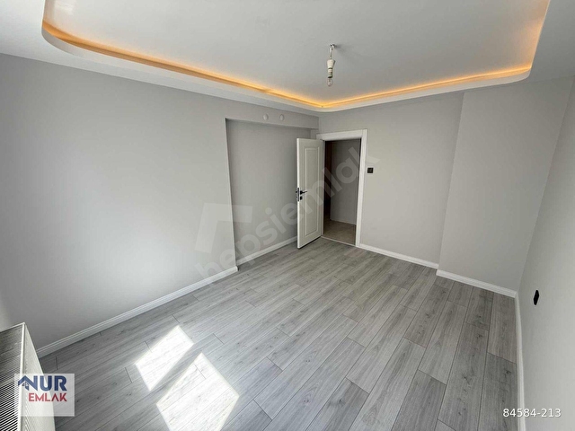 NUR EMLAKTAN KOMPLE SIFIR YAPILI LÜKS G.CEPHE 125M DAİRE ! - Görsel 10