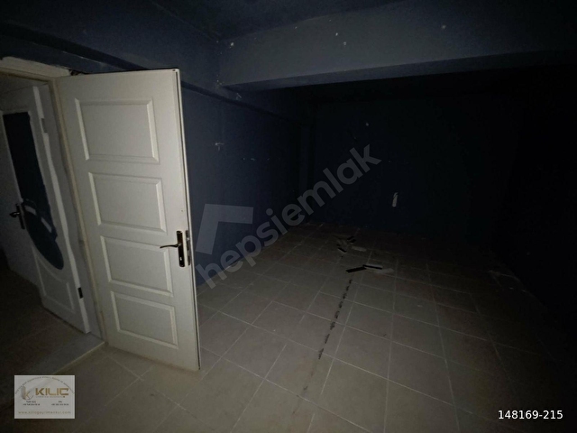 KAFELER CD. ARKASI 165 m² BAHÇELİ VE ÇİFT KATLI KİRALIK DÜKKAN - Görsel 24