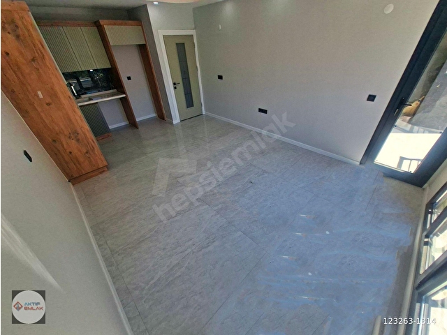 🛑🛑AKTİFTEN KADIKÖYDE SATILIK MÜSTAKİL TADINDA HARİKA SIFIR 1+1 DAİRE - Görsel 9
