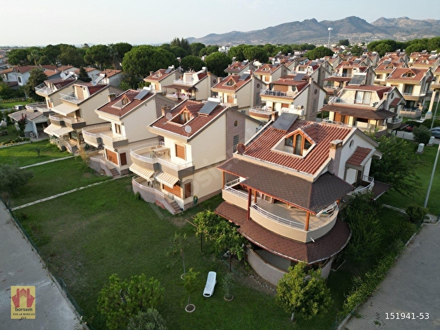 BORSEMDEN DİKİLİ SALİHLERALTINDA DENİZE 50 M SATILIK LÜKS VİLLA - Görsel 24