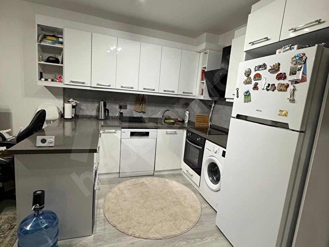 Merkezde Lüks 1+1, Eşyalı, Havuz ve Otoparklı - Görsel 3