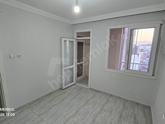 ÇARŞI MEKEZDE ULAŞIM İMKANI KOLAY 3+1 KİRALIK DAİRE - Görsel 14