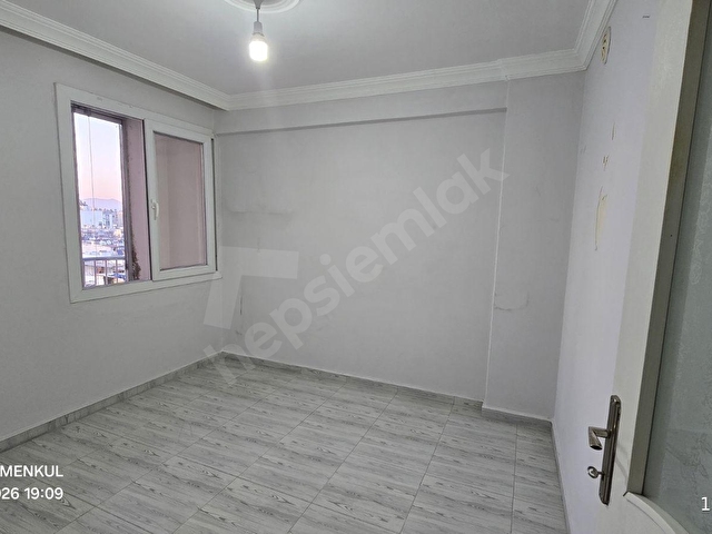 ÇARŞI MEKEZDE ULAŞIM İMKANI KOLAY 3+1 KİRALIK DAİRE - Görsel 13
