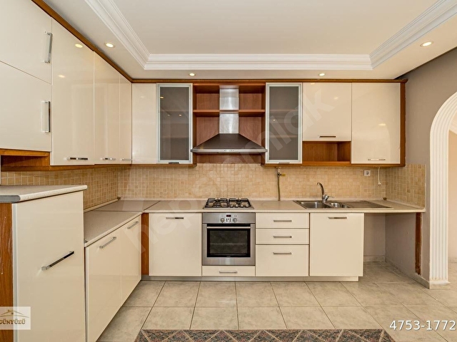 GÜNYÜZÜ EMLAKDAN FLORYA DA 4+2 300m2 SATILIK DUBLEKS DAİRE - Görsel 3