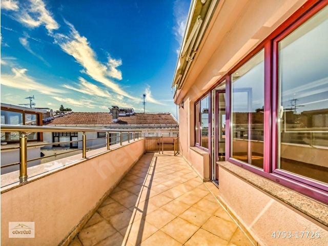 GÜNYÜZÜ EMLAKDAN FLORYA DA 4+2 300m2 SATILIK DUBLEKS DAİRE - Görsel 11