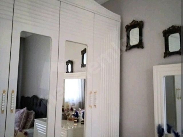 Merkezefendi Cevizlibağ da Yeni binada asansorlu ve yeni ve şık esyali ve güzel 1.5+1 daire - Görsel 5