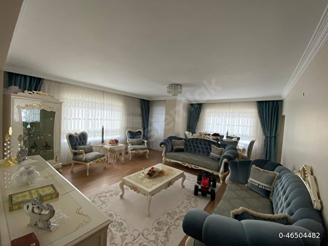 Kahramankazan *da Cadde Üstünde Geniş ve Rahat 4+1 Daire 165 M2 - Görsel 7