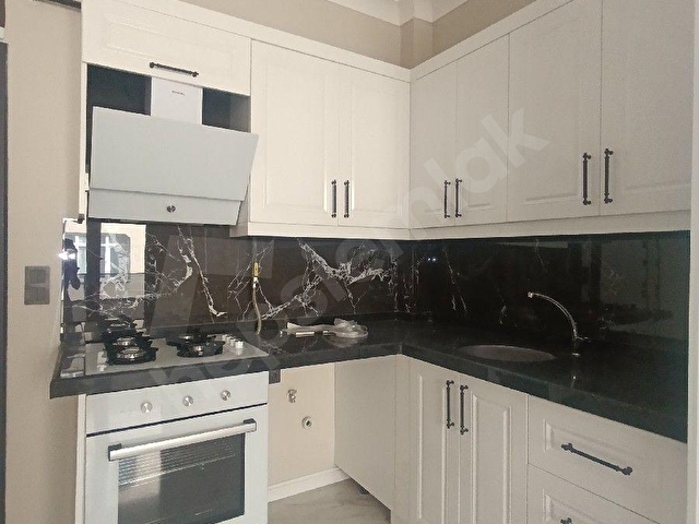 Kocaali de merkezi konumda1+1kiralık eşyalı daire - Görsel 5