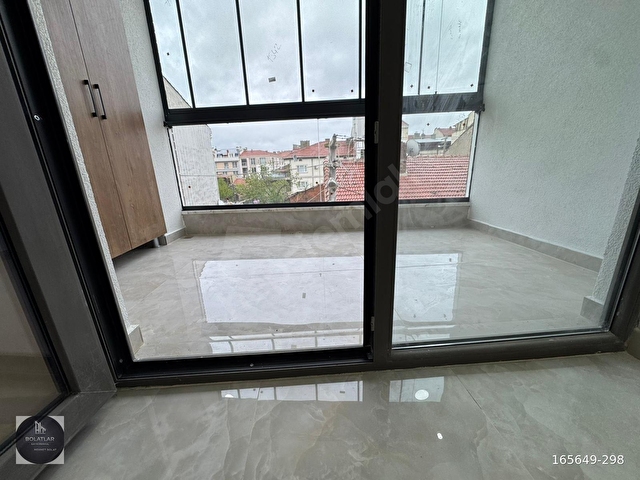 ŞİRİNTEPEDE YAYLAPINAR CADDESİNİN DİBİNDE MUAZZAM TASARIMLI 3+1 - Görsel 7
