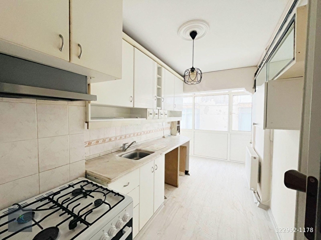 POLİGON METRO YAKINI ARAKAT 2,5+1 DOĞALGAZLI KLİMALI DAİRE - Görsel 8