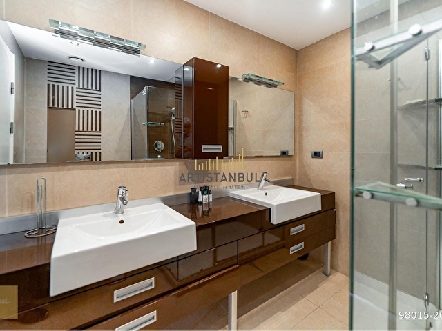 Süzer Plaza Ritz Carlton Full Boğaz Manzaralı Satılık 1+1 Daire
