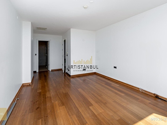 Süzer Plaza Ritz Carlton Full Boğaz Manzaralı Satılık 1+1 Daire
