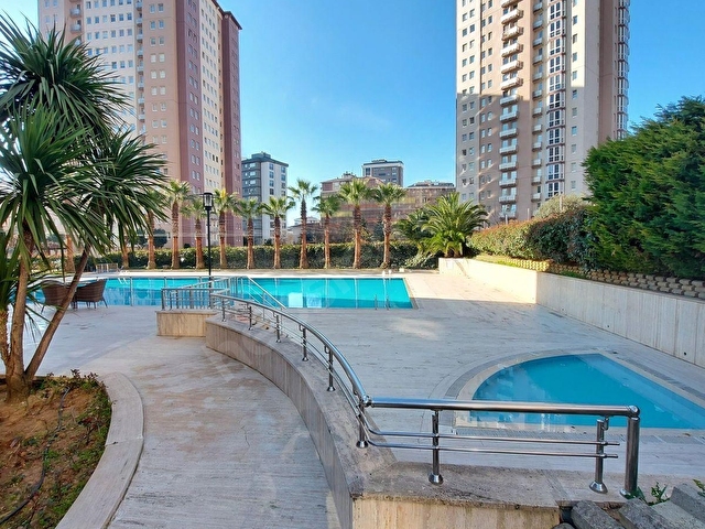 Kozyatağı Baytur Konutları 1+1 Eşyalı Havuz Site Manzaralı - Görsel 11