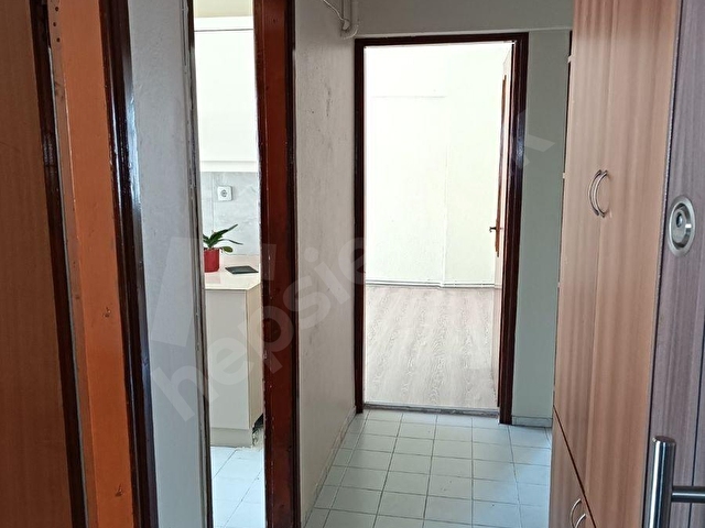 VARAN EMLAKTAN ORDU CD. ÜZERİNDE SATILIK 2+1 DAİRE - Görsel 9