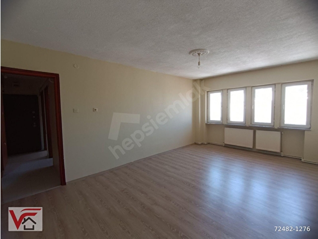 VARAN EMLAKTAN ORDU CD. ÜZERİNDE SATILIK 2+1 DAİRE - Görsel 17