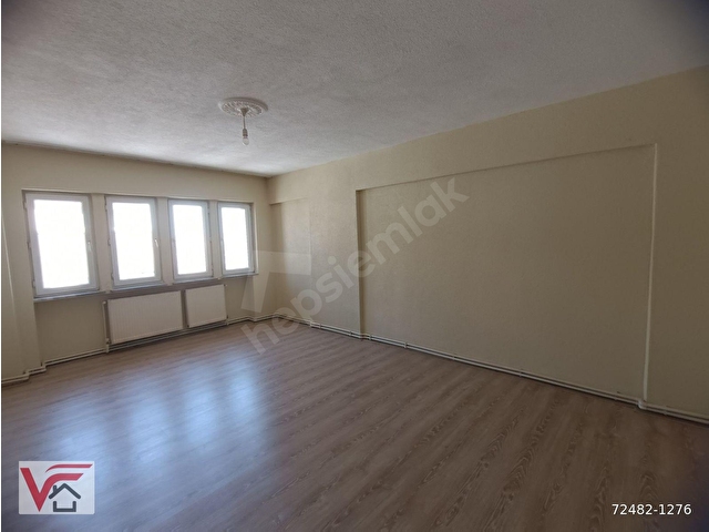 VARAN EMLAKTAN ORDU CD. ÜZERİNDE SATILIK 2+1 DAİRE - Görsel 15