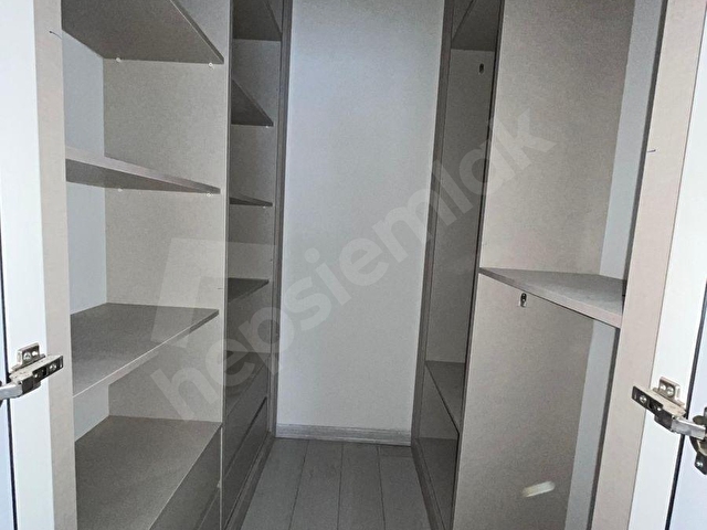 YENİKENT EMLAKDAN 3+1 ULTRA LÜX KÖŞE BAŞI CADDE ÜZERİ GENİŞ DAİ - Görsel 20