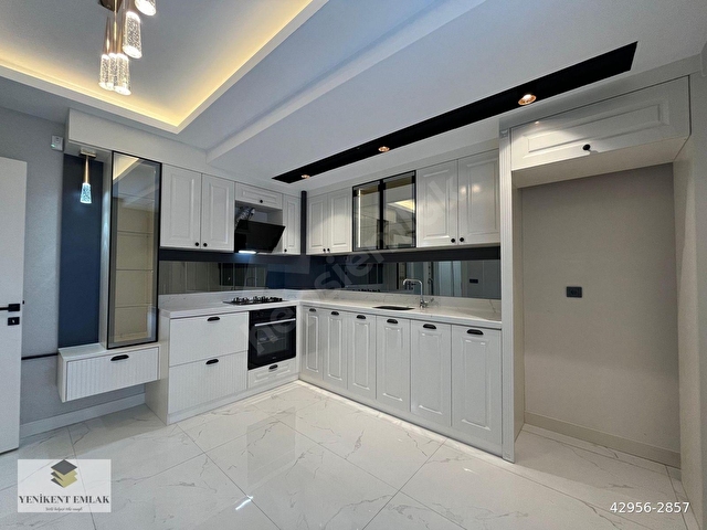 YENİKENT EMLAKDAN 3+1 ULTRA LÜX KÖŞE BAŞI CADDE ÜZERİ GENİŞ DAİ - Görsel 26