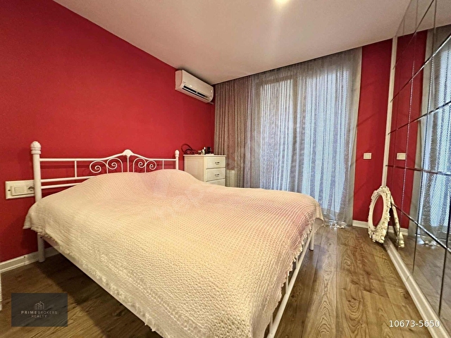 VERA REZİDANCEDE İÇİ YAPILI ŞEREFİYE FARKI OLAN SATILIK 2+1 - Görsel 17