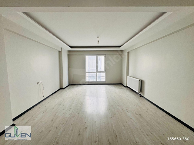 GÜVENDEN KAPAKLIDA CADDEYE,SERVİSLERE YAKIN KOMBİLİ 2+1 DAİRE - Görsel 3