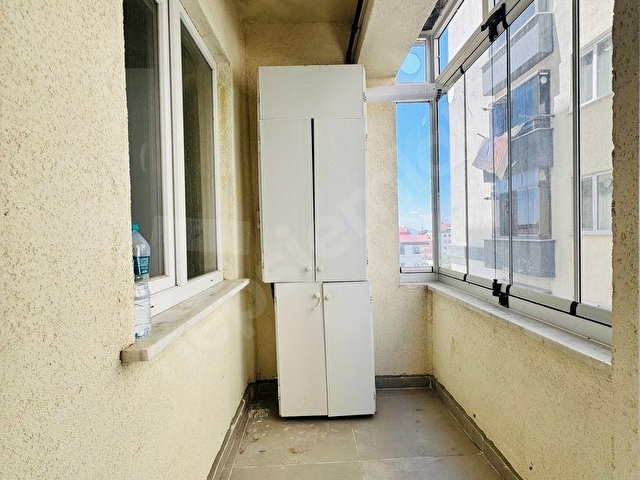 GÜVENDEN KAPAKLIDA CADDEYE,SERVİSLERE YAKIN KOMBİLİ 2+1 DAİRE - Görsel 10