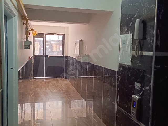 AKADEMİ 1 SİTESİNDE EŞYALI 1+1 ARA KAT KİRALIK DAİRE - Görsel 7