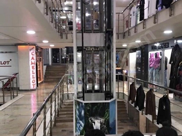 Laleli galeria da giriş kat mağaza - Görsel 3