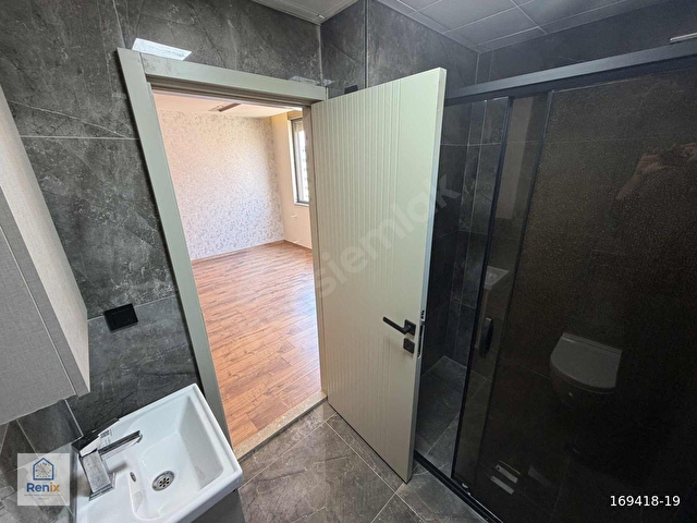 -renix.app- TRAMVAYA YAKIN YENİ BİNADA GENİŞ 3+1 KİRALIK DAİRE - Görsel 30