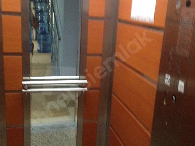 1+1 BEŞİKTAŞ FULL EŞYALI LÜX DAİRE GENÇ BİNA 2011yılında tamamlandı - Görsel 30