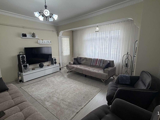 GÖZTEPE MAHALLESİNDE 2+1 100 m2 BALKONLU GENİŞ DAİRE