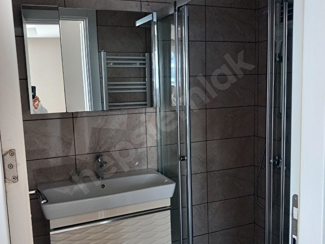 Adana Gürselpaşa da 3+1 Kiralık daire(site içerisinde) - Görsel 14