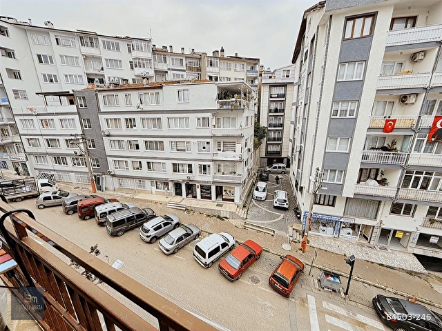 BM REAL ESTATE NAMAZGAH CADDE ÜZERİNDE 3+1 SATILIK DAİRE - Görsel 6