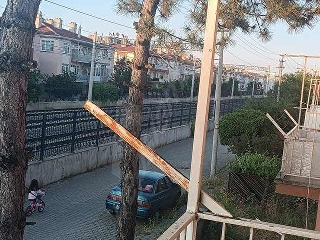 DURUDAN KİRALIK ERTUĞRULGAZİ MH. 3+1 DAİRE ÖNÜ AÇIK - Görsel 4