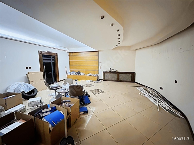 SATILIK BEYKOZ KAVACIKTA PLAZA KATI | 500 m² - Görsel 24