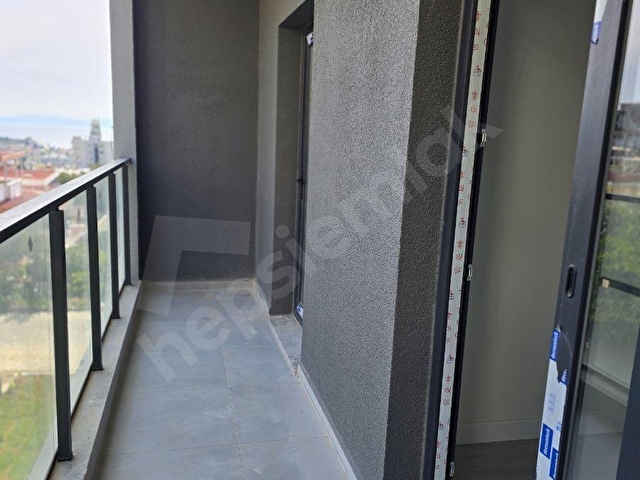KUŞADASINDA DENİZ MANZARALI DOGAL ĞAZLI SATILIK 2+1DAİRE - Görsel 11