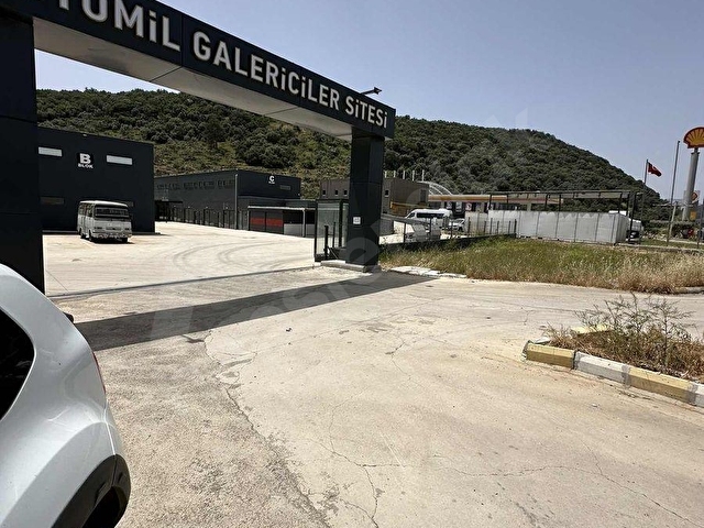 AKBAŞLARDAN MILAS GALERICILER SITESINDE TOPLAM 120 m2 IKI ADET