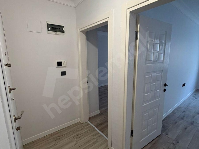 Adalet Mahallesi 2+1 80m Emsallerinin Altında Fırsat Daire - Görsel 2