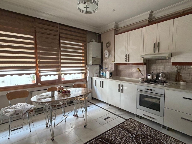 FLORYA HATBOYUNDA PERA EMLAKTAN 4+1 SATILIK ARAKAT DAİRE - Görsel 6