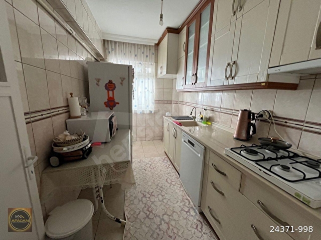 AFACANEMLAKTAN PINARBAŞI  AVŞAR SOKAKTA 3+1 DÜZ GİRİŞ YAPILI DAİRE !!!! - Görsel 3