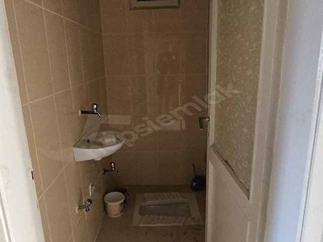 Bulvara 1 Dakika Mesafede Kiralık Mutfak Salon Ayrı 2+1 Daire - Görsel 14