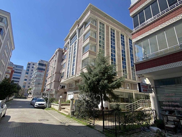 SATILIK 1+1 DAİRE MUTFAK SALON AYRI - Görsel 3