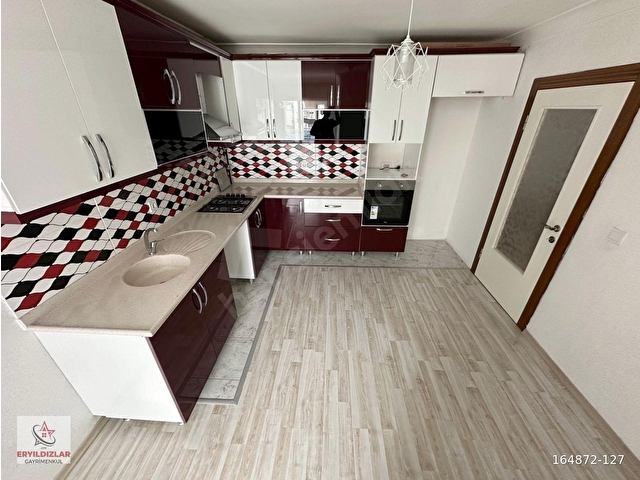 ATAPARK MAHALLESİNDE ÇİFT ASANSÖRLÜ GEMİŞ M2 YAPILI MASRAFSIZ 3+1 KİRALIK DAİRE