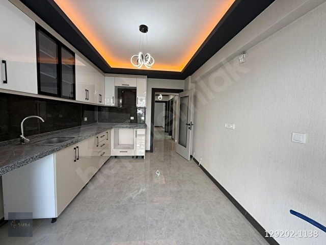 BEYLİKDÜZÜ SARRAFTAN 2+1 GENİŞ DEKORLU SİTE İÇİ DAİRE - Görsel 18